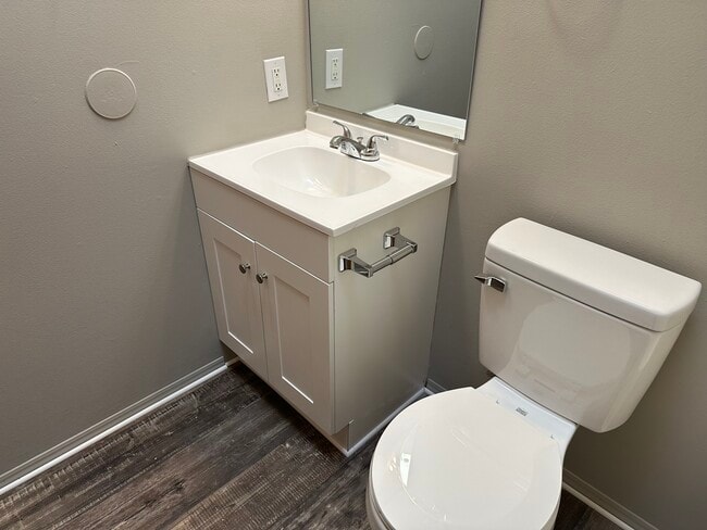 Building Photo - 416 Willow