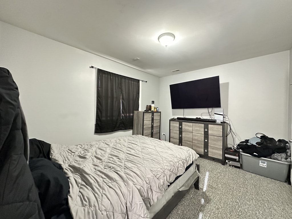 Building Photo - 364 N Hamlin Ave