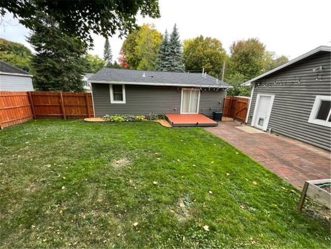 Building Photo - 1712 Avocet Ln