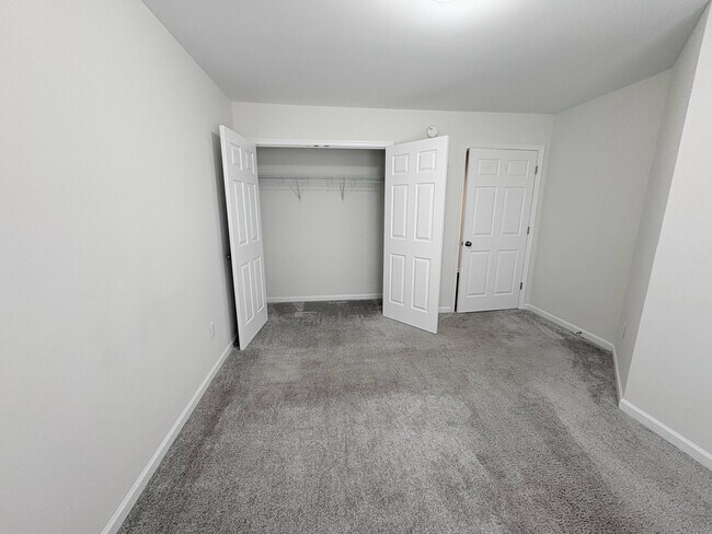 Building Photo - 18 Jackmia Way