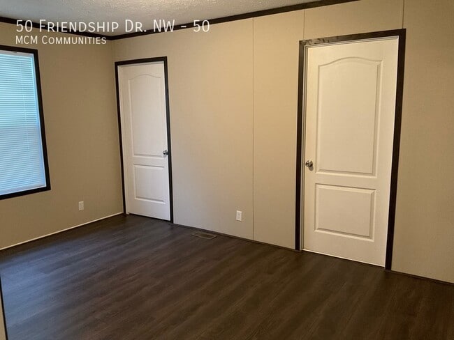 Building Photo - 50 Friendship Dr NW