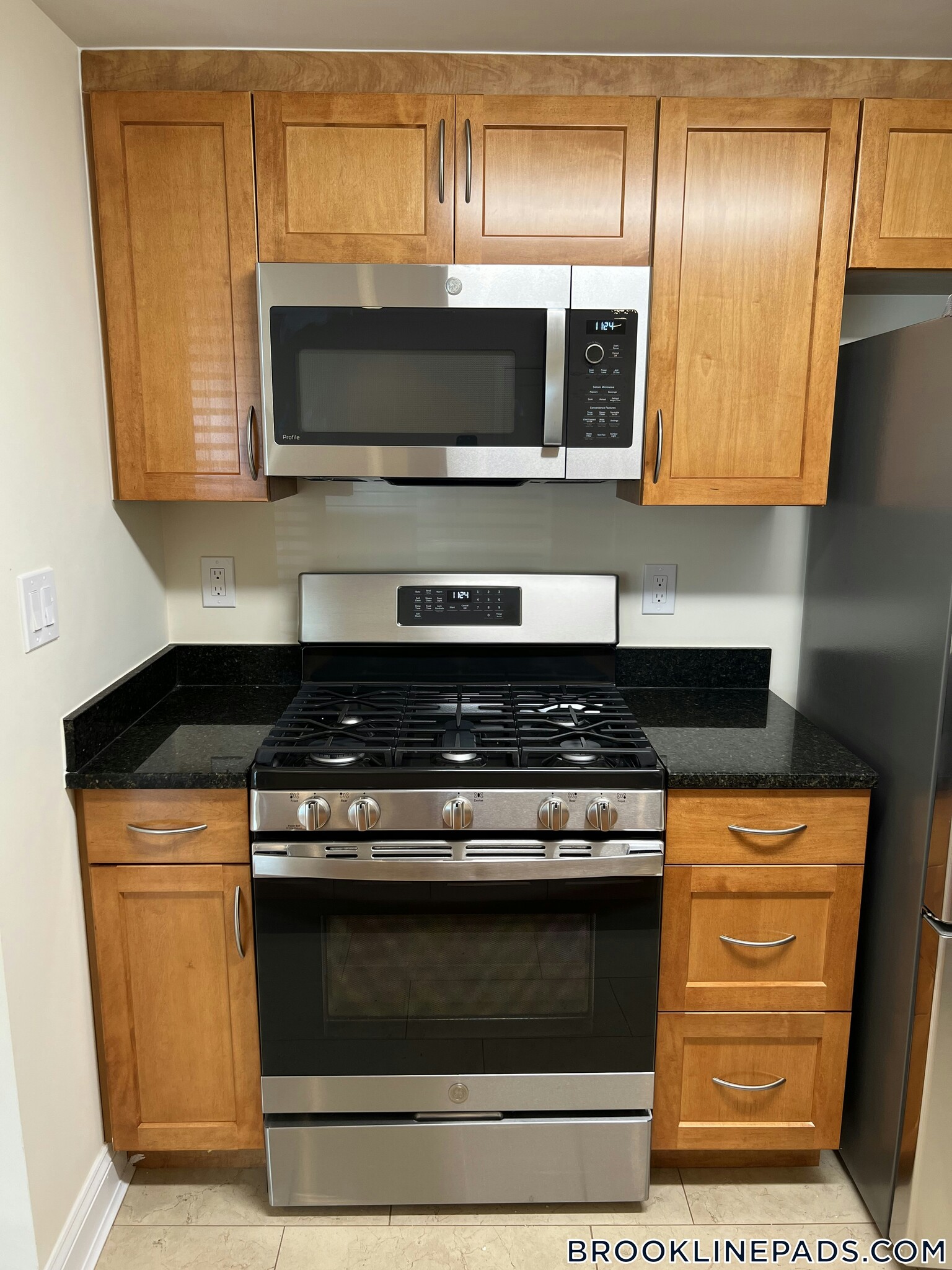 Building Photo - 103 Independence Dr