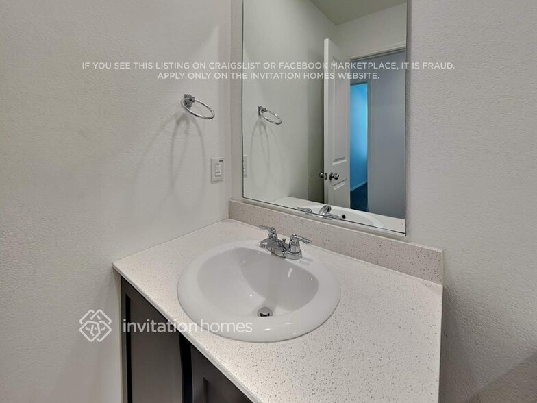 Building Photo - 2938 Greenhorn Ave