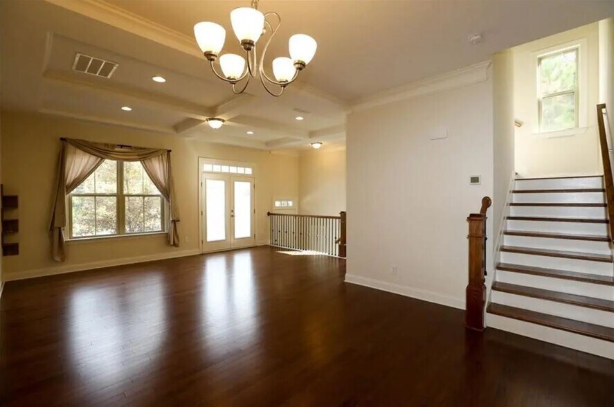 Building Photo - 5532 Cameron Parc Dr