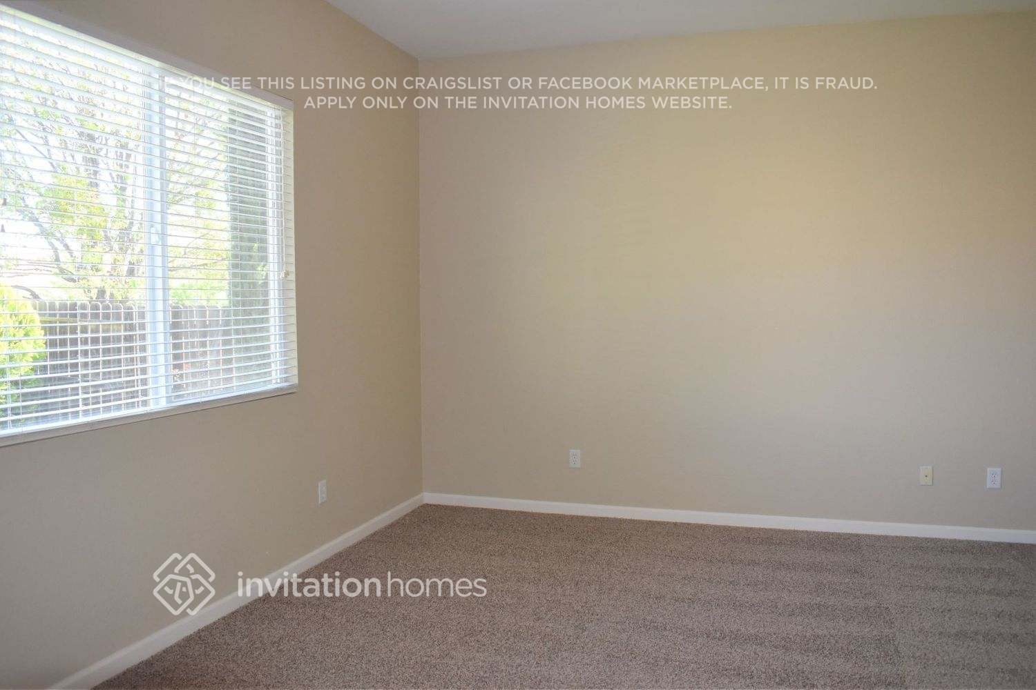 Building Photo - 1165 Plumas Links St