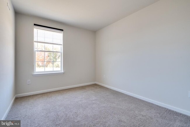 Building Photo - 69 Nelsons Wy