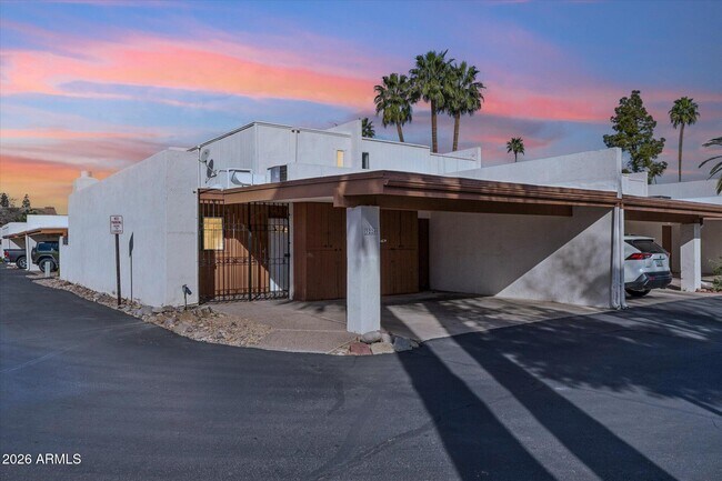 Building Photo - 3224 S El Camino Dr