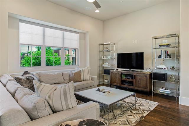 Building Photo - 5820 Bryan Pkwy