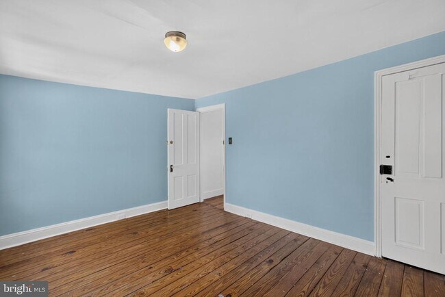 Building Photo - 4051 Ludlow St