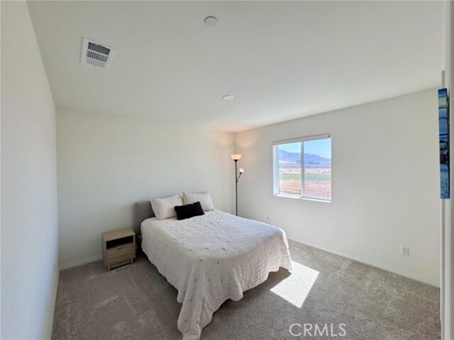 Building Photo - 36224 Owens Dr