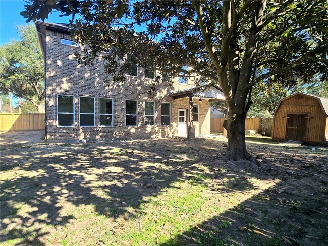 Building Photo - 14811 Wallach Dr