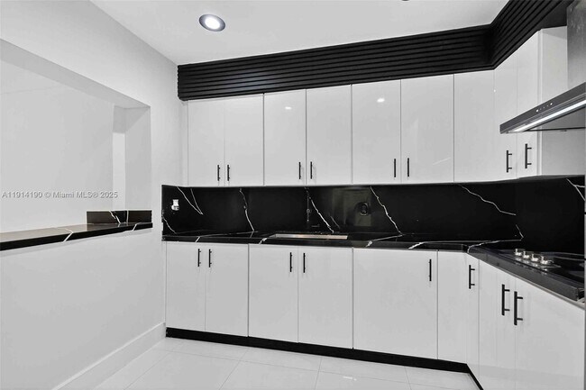 Building Photo - 465 NW 153rd St