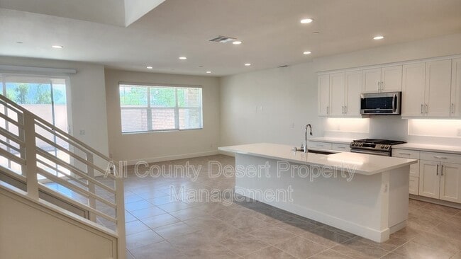 Building Photo - 43345 Passagio Lago Way