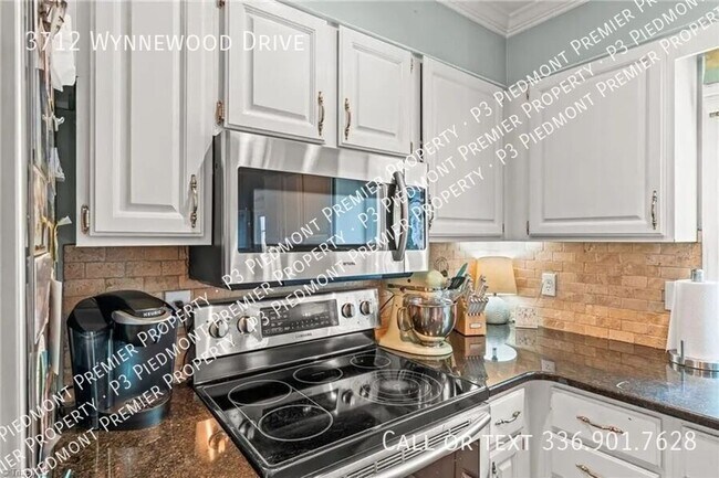 Building Photo - 3712 Wynnewood Dr