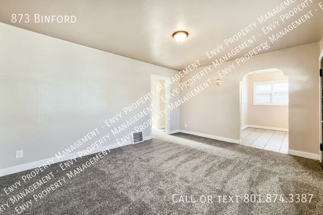 Building Photo - 873 Binford-