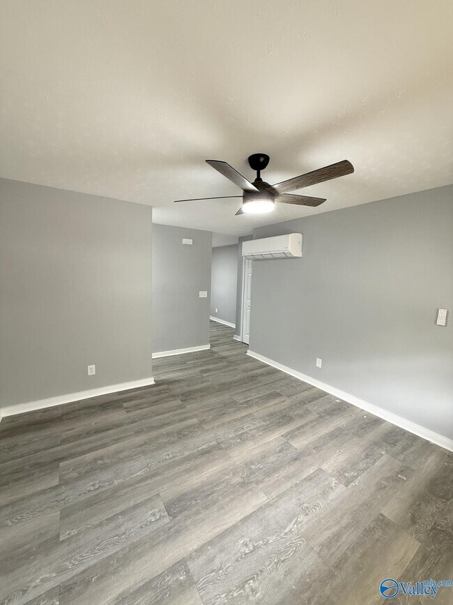 Building Photo - 3606 Mc Vay St SW