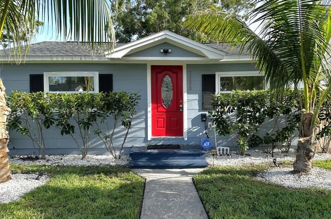 Primary Photo - 3980 55th Ave N