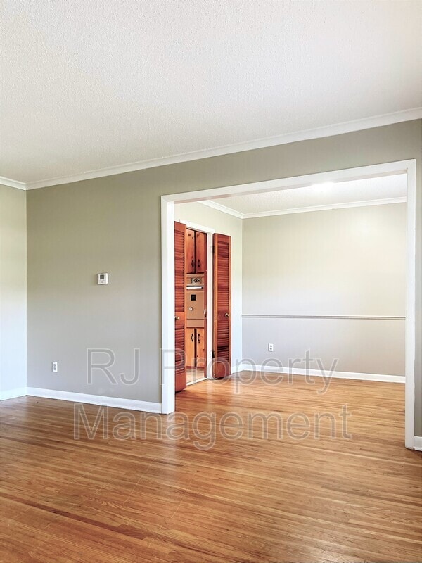 Building Photo - 1711 Goodhaven Dr