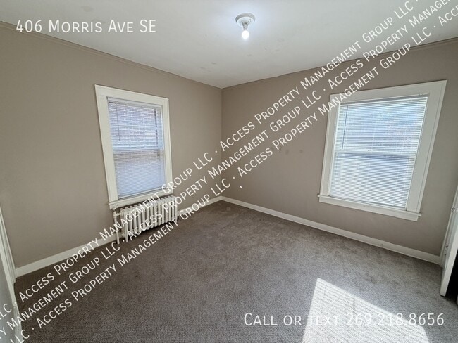 Building Photo - 406 Morris Ave SE