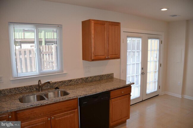 Building Photo - 8689 Inyo Pl