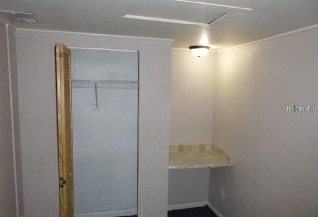 Building Photo - 424 E Dr Martin Luther King Jr Blvd