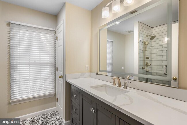 Building Photo - 20599 Quarterpath Trace Cir