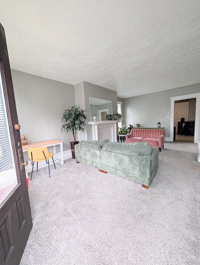 Building Photo - 80 Byers Ave