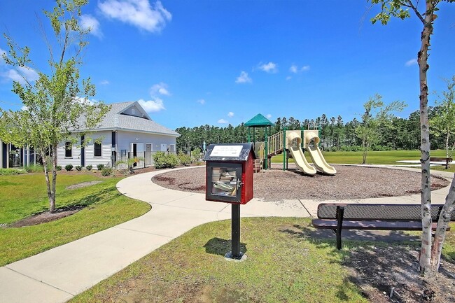 Building Photo - 316 Beachgrass Ln