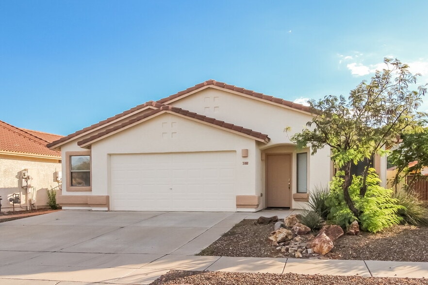 Building Photo - 8523 N Cantora Way