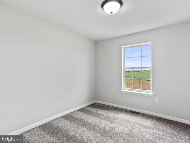 Building Photo - 129 Delano Dr