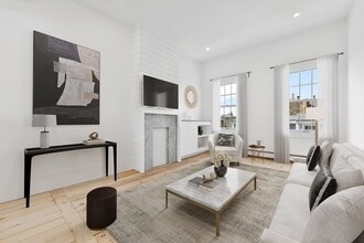 Building Photo - 31 Pleasant St