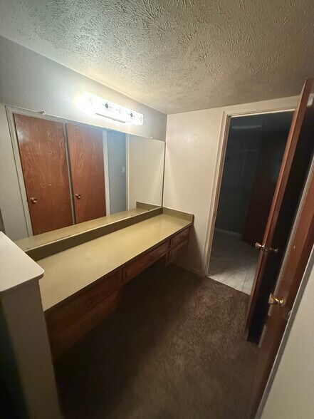 Building Photo - 7321 Indian Ridge Trl