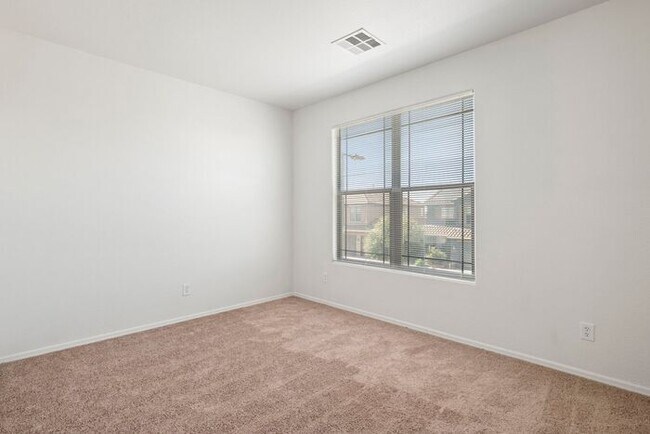 Building Photo - Stunning two-story in San Tan Valley