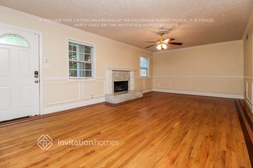 Building Photo - 612 Brighton Dr NW