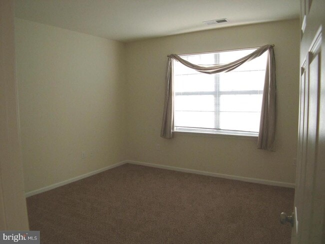 Building Photo - 12941 Centre Park Cir