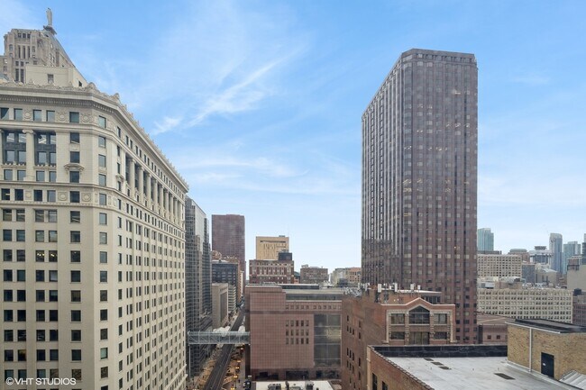 Building Photo - 235 W Van Buren St