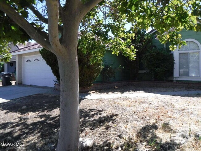 Building Photo - 37437 Conifer Dr