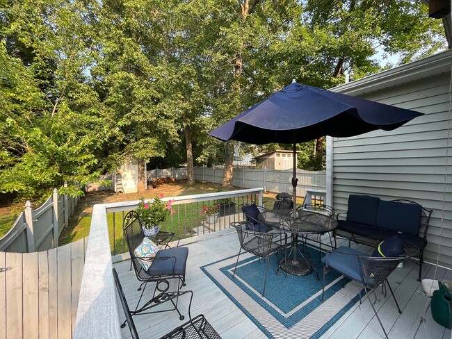 Building Photo - Premier 3BD, 2.5BA House in Downtown Fuqua...