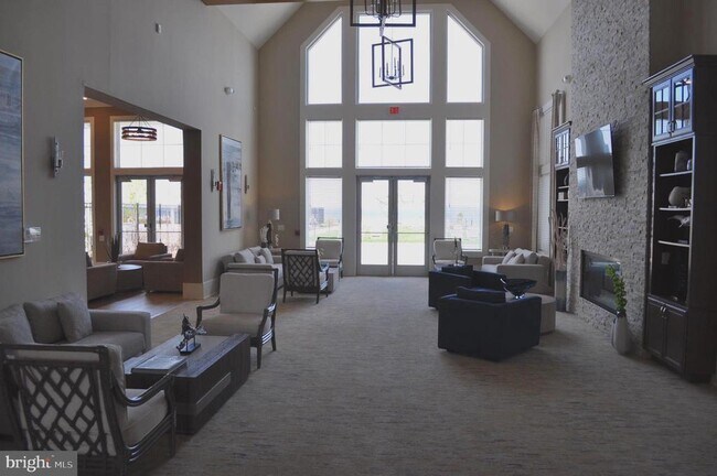 Building Photo - 170 Harrier Wy