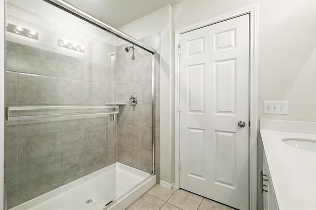 Building Photo - 507 Goldenrod Ln