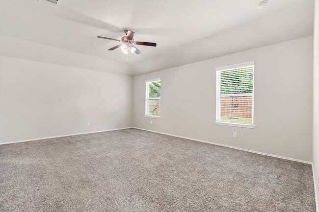 Building Photo - 24630 Charlton Green Ln