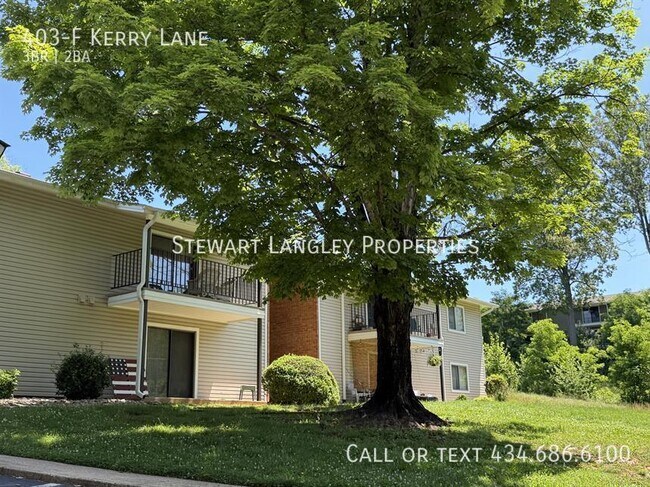 Building Photo - 403 Kerry Ln