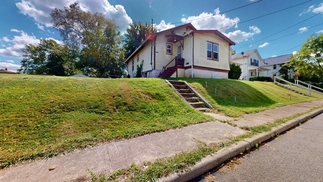 Primary Photo - 2 bedroom ranch in Mansfield Schools