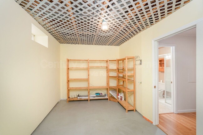 Building Photo - 3009 20th Ct S