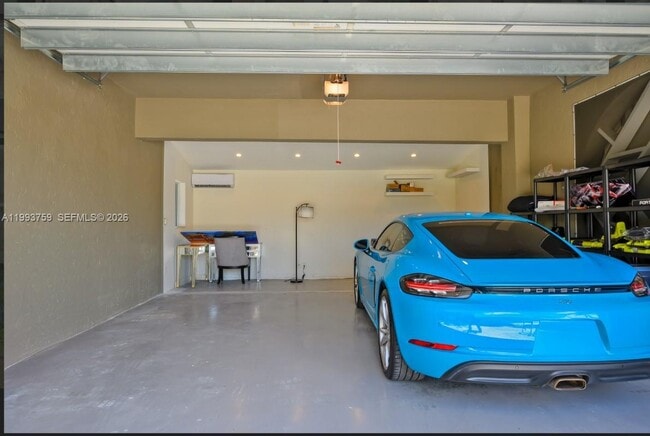 Building Photo - 1799 SE 25th Ave