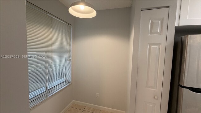 Building Photo - 1174 Coral Club Dr