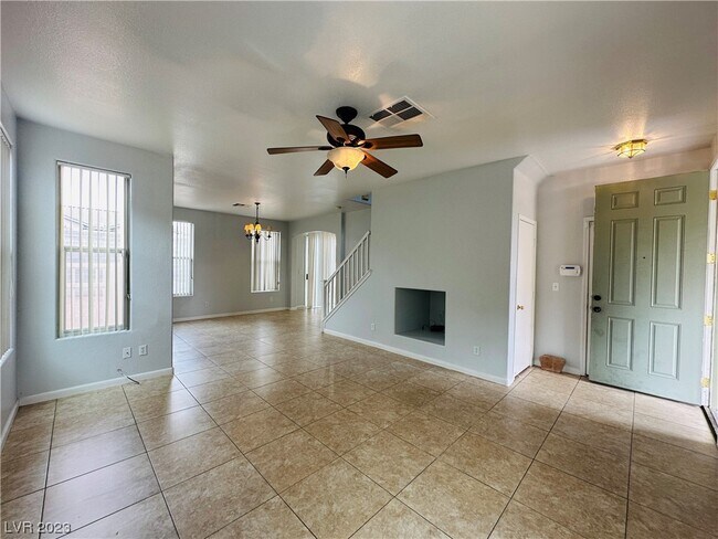 Building Photo - 2617 Rainbow Cactus Ct