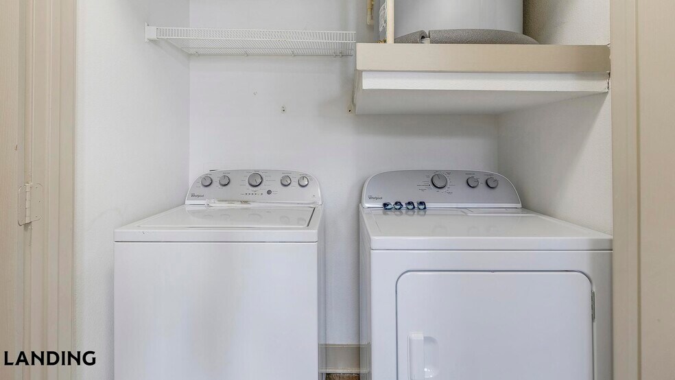 Building Photo - 5005 Galleria Dr