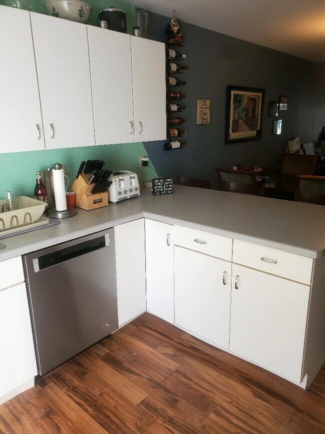 Building Photo - 8301 Blackwolf Dr