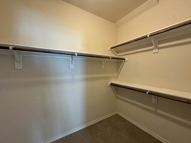 Building Photo - 5513 Galante Ln
